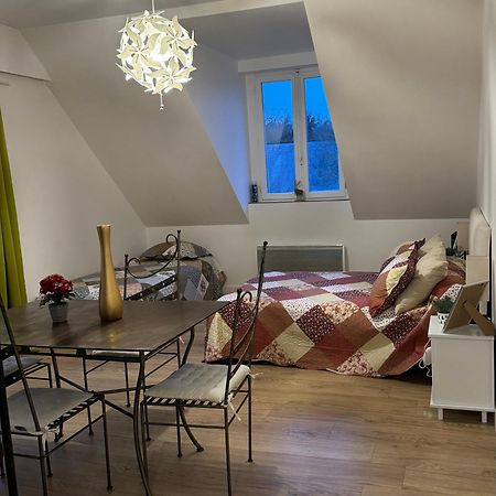 Studio Lumineux De 35M2 Au Coeur De Solesmes Ngoại thất bức ảnh